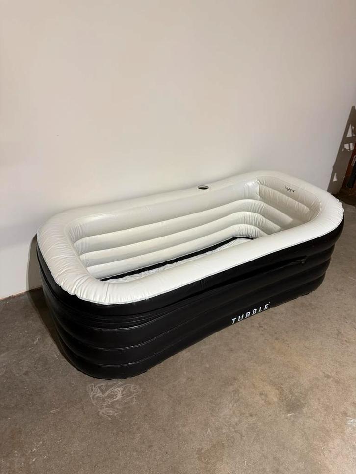 Tubble Royale - Black Onyx, Huis en Inrichting, Badkamer | Complete badkamers, Zo goed als nieuw, Ophalen