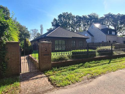 Huis te huur in Lichtaart, 4 slpks, Immo, Huizen te huur, Vrijstaande woning, C