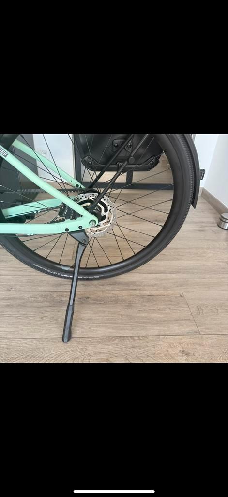 Nieuwe canyon commuter, Fietsen en Brommers, Fietsen | Dames | Omafietsen, Zo goed als nieuw, Versnellingen, Ophalen