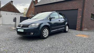 Volkswagen Golf plus 1.2 benzine automaat, Navigatie beschikbaar voor biedingen