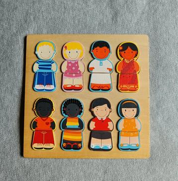 Puzzel - Hout - Personen - Aankleden - Educatief - €4 beschikbaar voor biedingen