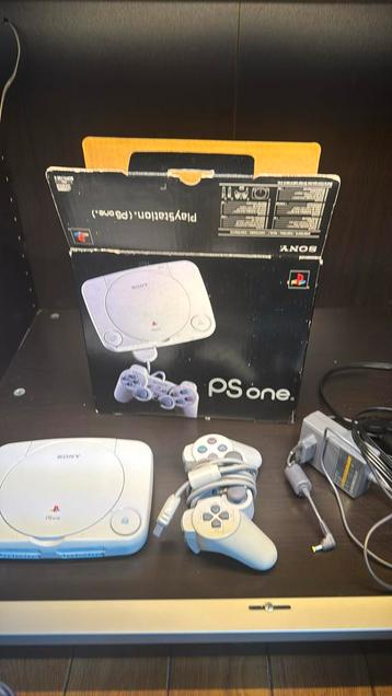 Ps one black box met inlay beschikbaar voor biedingen