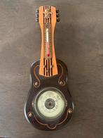 Vintage thermo en barometer in gitaar, Audio, Tv en Foto, Weerstations en Barometers, Ophalen, Zo goed als nieuw, Barometer