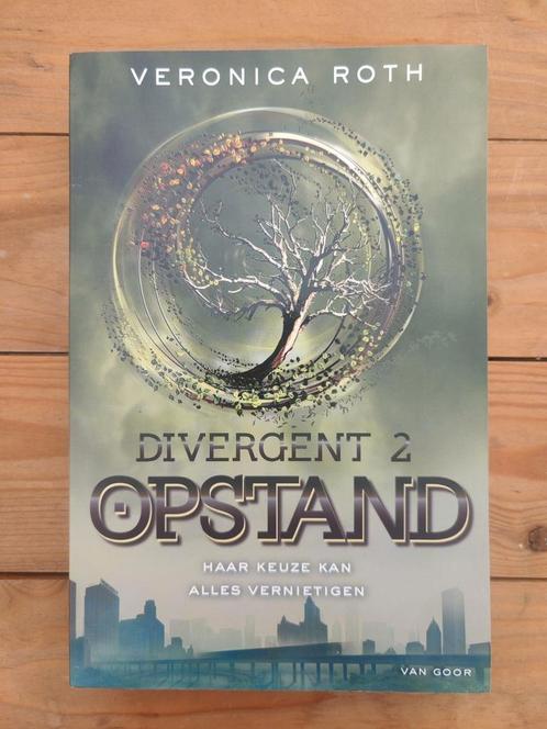 Veronica Roth - Opstand, Boeken, Kinderboeken | Jeugd | 13 jaar en ouder, Nieuw, Ophalen of Verzenden