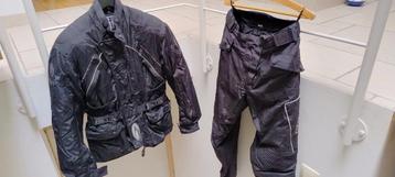 Veste + pantalon RICHA femme taille M  beschikbaar voor biedingen