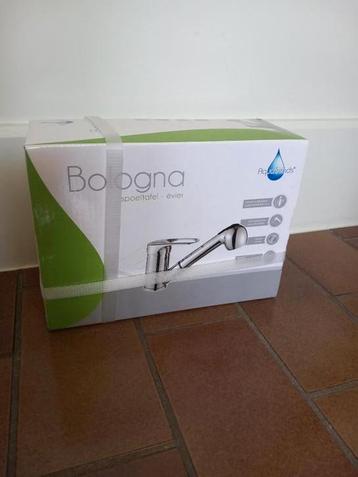 Mengkraan Bologna beschikbaar voor biedingen