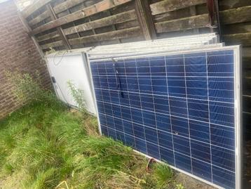 Gebruikte zonnepanelen te koop beschikbaar voor biedingen