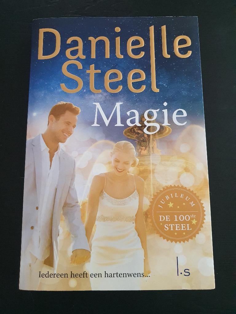 Magie: Roman van Danielle Steel, Boeken, Ophalen of Verzenden, Gelezen, Danielle Steel