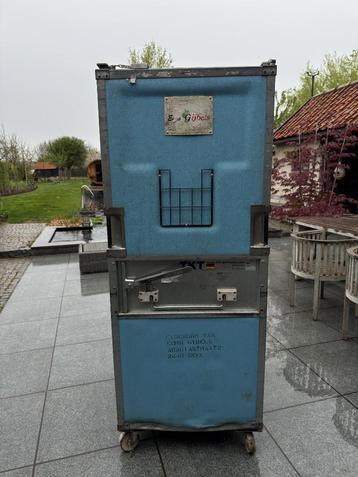 Koelkast (container) beschikbaar voor biedingen