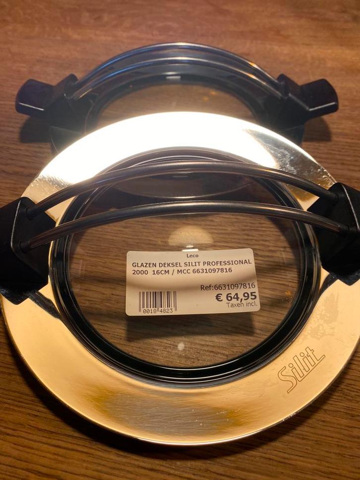 2 deksels Silit professional 2000 16 cm, Huis en Inrichting, Keuken | Potten en Pannen, Zo goed als nieuw, Glas, Ophalen of Verzenden