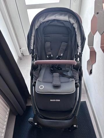 Poussette maxi cosi Adorra essent graphite  beschikbaar voor biedingen