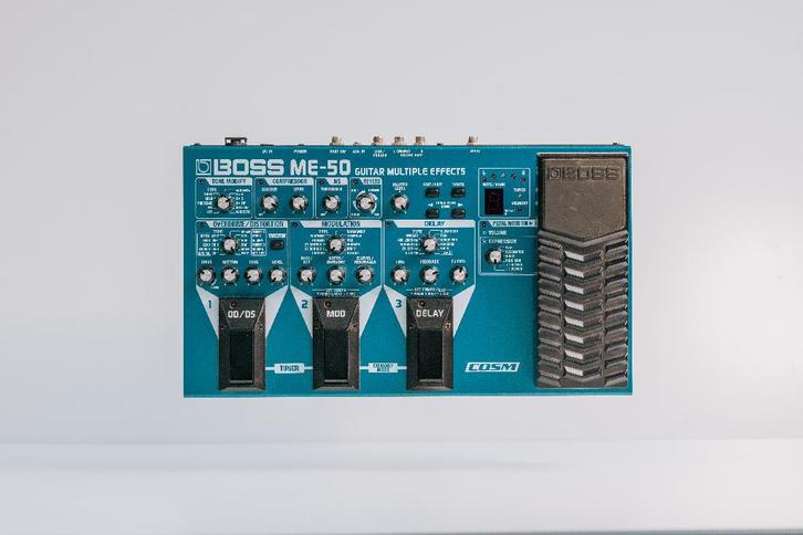 Boss ME-50 Guitar Multiple Effect, Musique & Instruments, Effets, Comme neuf, Multi-effet, Envoi