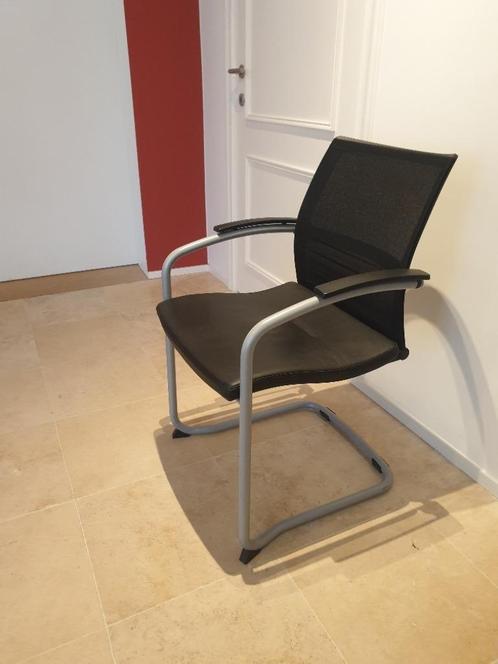 Fauteuil de conférence en cuir et membrane Sedus, Articles professionnels, Aménagement de Bureau & Magasin | Mobilier de bureau & Aménagement