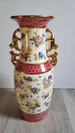 Chinese vaas in porselein Nr 889, Antiek en Kunst, Ophalen