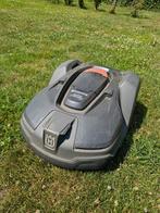 Husqvarna grasrobot 450X te koop, Ophalen, Cirkelmaaier, Minder dan 30 cm, Accu-grasmaaier