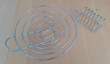 Te koop grote metalen fruitschaal en metalen toasthouder., Enlèvement ou Envoi, Comme neuf