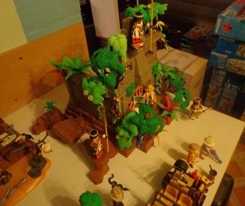 Playmobil jungle + piraten beschikbaar voor biedingen