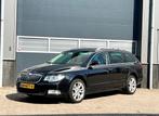 Skoda Superb Combi 1.8 TSI Ambition Business Line bj.2011 Na, Auto's, Parkeersensor, Zwart, Grijs, 171 g/km