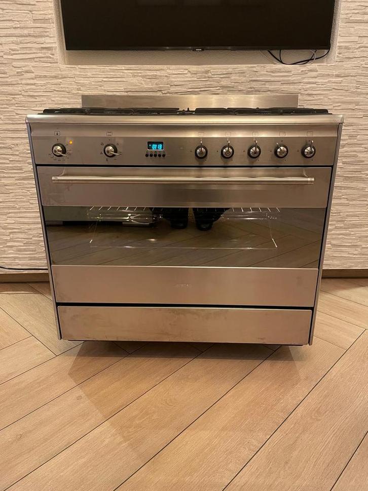 SMEG fornuis met gaskookplaat - 90 cm - 5 pits, Elektronische apparatuur, Fornuizen, Vrijstaand, Grill, Ophalen