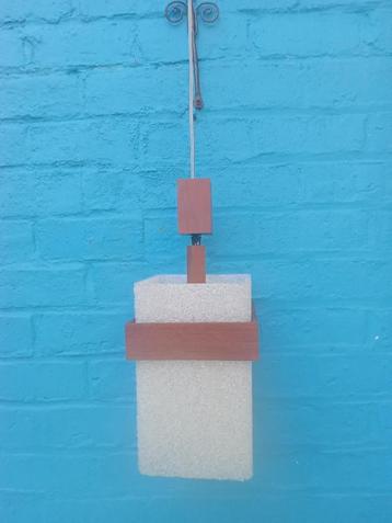 Scandinavische suspensie beschikbaar voor biedingen