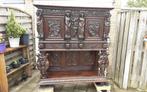 Vroege Italiaanse cabinet on stand (credens), Antiek en Kunst, Ophalen