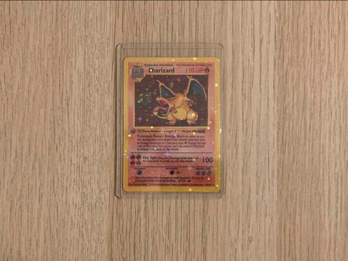 Pokémon Replica Kaart –Charizard first edition Base Set holo, Hobby en Vrije tijd, Verzamelkaartspellen | Pokémon, Zo goed als nieuw