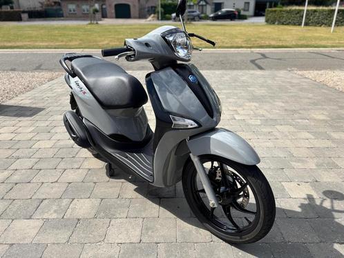 Piaggio Liberty S klasse B - grijs - 1100 km, Fietsen en Brommers, Brommers | Overige merken, Zo goed als nieuw, Ophalen