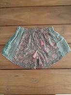 Nieuwe short 36/Small, Kleding | Dames, Broeken en Pantalons, Ophalen of Verzenden, Maat 36 (S)