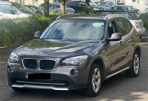 BMW X1 1.8sdrive met airco & trekhaak, Auto's, BMW, Particulier, X1, ABS, Airbags, Airconditioning, Bochtverlichting, Boordcomputer