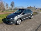 in Nieuwstaat VW Polo 1.2 tsi, Auto's, Volkswagen, Voorwielaandrijving, 4 cilinders, Leder en Stof, Bedrijf