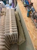 Radiateur en fonte, Bricolage & Construction, Enlèvement, Utilisé, Radiateur, 30 à 80 cm