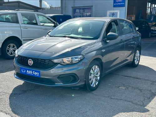 Fiat Tiop 1.4 Essence 2019 58.896km 12M Garantie, Autos, Fiat, Entreprise, Achat, Tipo, ABS, Airbags, Air conditionné, Alarme