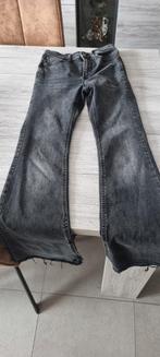 Zwarte broek maat 36 Stradivarius, Vêtements | Femmes, Culottes & Pantalons, Enlèvement