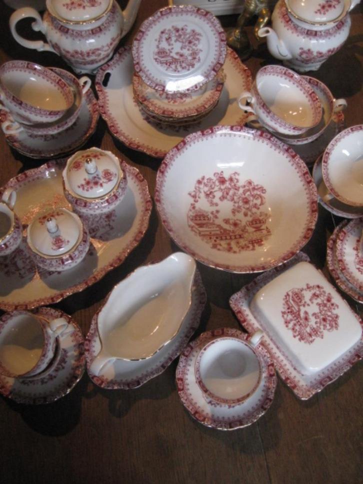 servies SELTMANN WEIDEN decor THERESIA rood OOK LOS !, Huis en Inrichting, Keuken | Servies, Zo goed als nieuw, Compleet servies