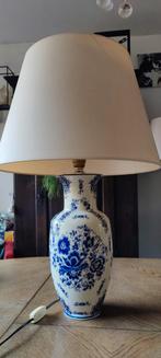 Grote lamp met bloemen van H. Bequet Quaregnon, Huis en Inrichting, Ophalen, Gebruikt, Overige materialen, 50 tot 75 cm