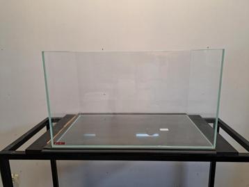 EHEIM - Aquarium 73L  beschikbaar voor biedingen