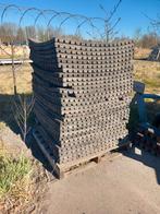 55 Rubber beschadigde rubber matten 100x100x4, Weidegang