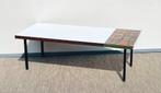 Witte melamine salontafel + tegels # Vintage # 60s, Gebruikt, Vintage, Ophalen of Verzenden, Metaal
