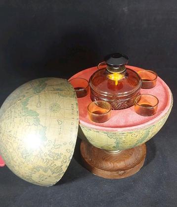 Vintage kitch minibar wereldbol globe jaren 70 beschikbaar voor biedingen