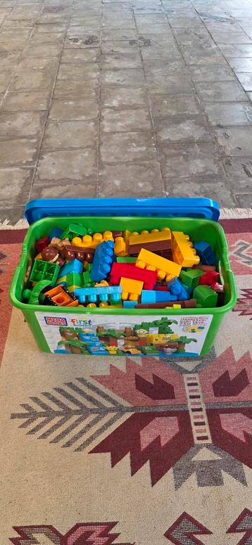 Mega bloks beschikbaar voor biedingen
