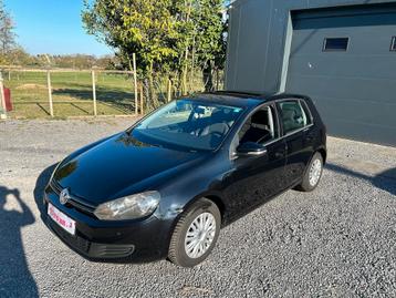 Volkswagen Golf 6 1.4 essence CLIM TOIT OUVRANT Distri fait beschikbaar voor biedingen