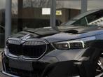 BMW 5 Serie 550 e xDrive Touring M Sport PRO / B&W / 360CAM, Autos, BMW, Cuir, Euro 6, Entreprise, 2875 kg