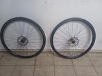 Nieuwe mavic wielen aksium disc met banden, Fietsen en Brommers, Ophalen, Nieuw
