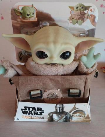 Baby yoda met ruzak en met geluid(ongeopend) beschikbaar voor biedingen