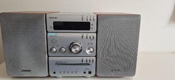 SONY 3-1 radio (radio-cassettedeck-cd speler) beschikbaar voor biedingen