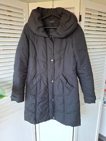Winterjas gewatteerd dames maat 38 beschikbaar voor biedingen