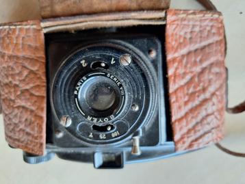 Vintage fototoestel beschikbaar voor biedingen