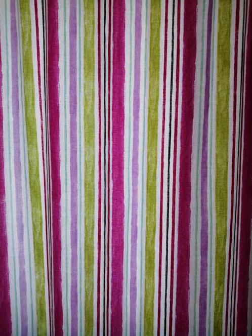 Gordijnen stof: kleurrijke strepen (2 panden), Maison & Meubles, Ameublement | Rideaux & Stores à lamelles, Comme neuf, 100 à 150 cm