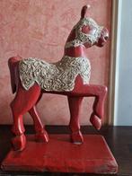 Cheval ou lama en bois, Ophalen of Verzenden, Gebruikt, Paard, Beeldje of Figuurtje