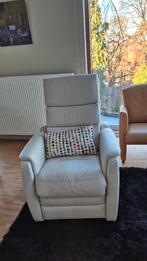 Relaxzetel elektrisch - nieuwstaat, Huis en Inrichting, Ophalen, Modern wit leder, Eenpersoons, 100 tot 125 cm